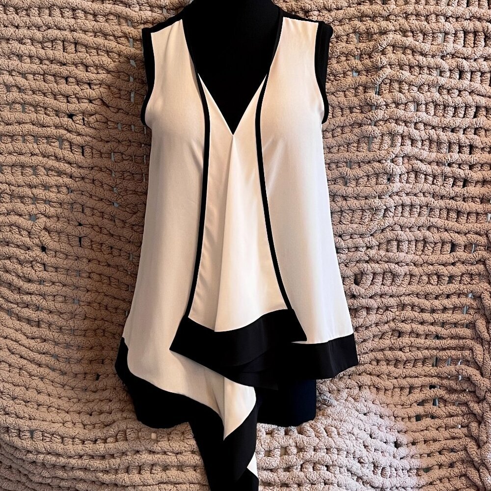 Joesph Ribkoff Sleeveless White with Black Trim Top with Ruffled front Size 8